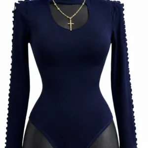 Body cuello con detalle en mangas